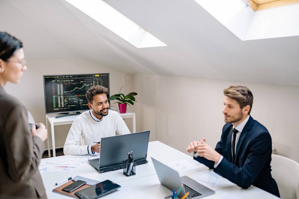 Master finance de marché en alternance : avantages et débouchés